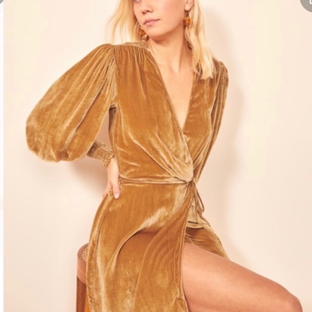 Reformation Boheme Dress - Small - Gold Velvet